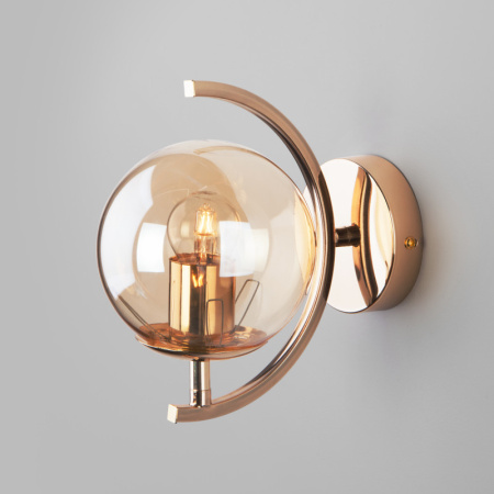 Настенные бра — Бра Eurosvet 50072/1B золото купить в  Настенные бра — Бра Eurosvet 50072/1B золото купить в