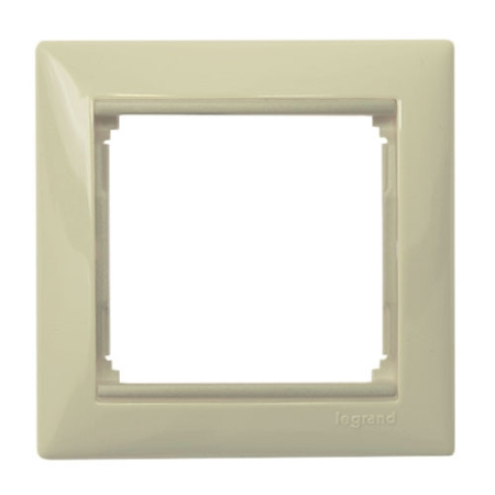 Рамки — Рамка Legrand 774351 купить в 