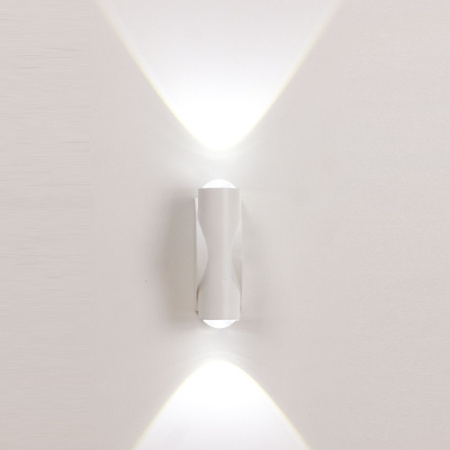 Уличные настенные светильники — Светильник настенный AM Group AM359-2X1W WH 4000K купить в 