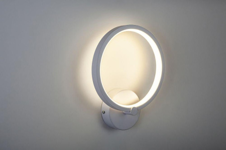 Настенные бра — Настенный светильник Escada 10207/S купить в  Настенные бра — Настенный светильник Escada 10207/S купить в