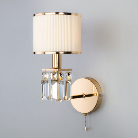 Настенные бра — Бра Eurosvet 10129/1 золото/прозрачный купить в  Настенные бра — Бра Eurosvet 10129/1 золото/прозрачный купить в