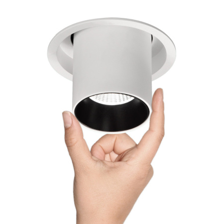 Встраиваемые точечные светильники — Встраиваемый светильник Mantra 6402 купить в 