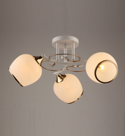 Потолочные люстры — 00887/3 белый с патиной золото купить в 